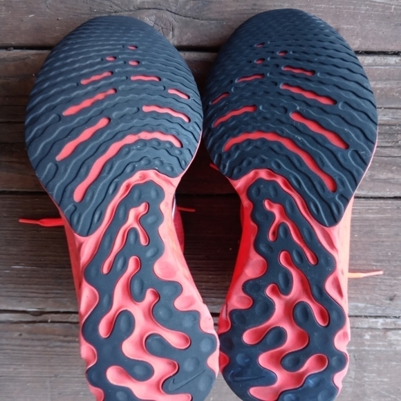 Nike React Infinity Run Flyknit CD4371-600 Red Bla - Picture 11 of 11